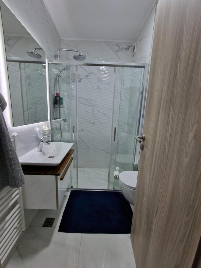 Square Studio ทูซลา ภายนอก รูปภาพ